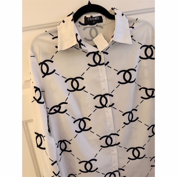 High Fashion White Button Down Lux 
Shirt! - Picture 5 of 7